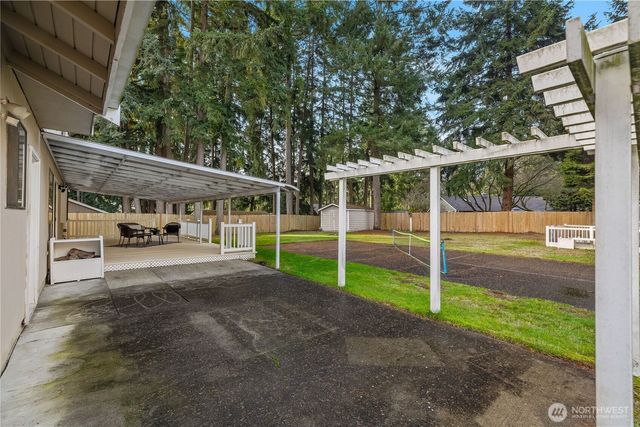 233 Clay Court SE, Olympia, WA 98513