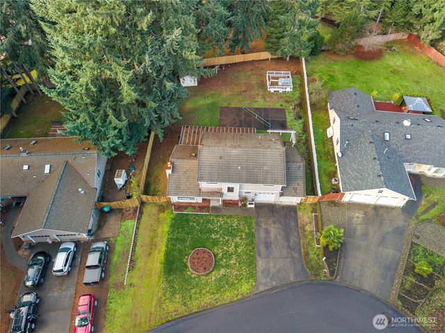 233 Clay Court SE, Olympia, WA 98513
