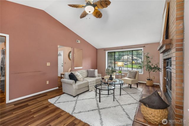 233 Clay Court SE, Olympia, WA 98513