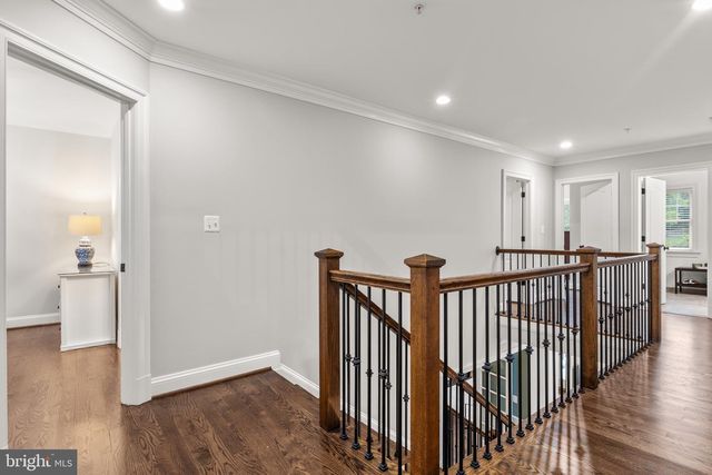 9210 BULLS RUN PKWY, Bethesda, MD 20817