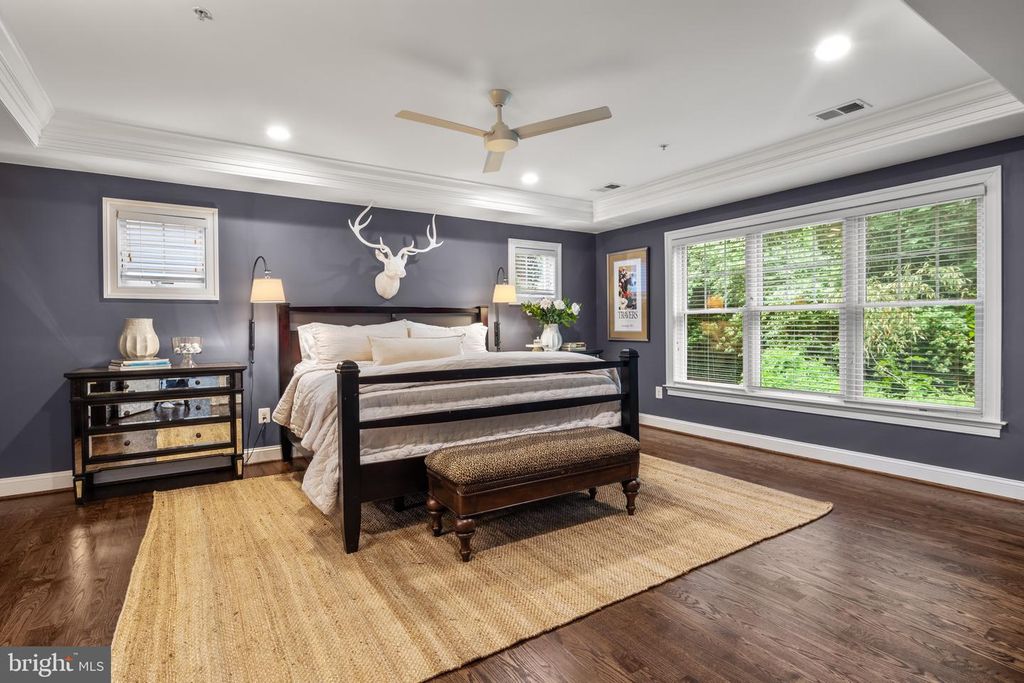 Image 31 of property listing at 9210 BULLS RUN PKWY, Bethesda, MD 20817