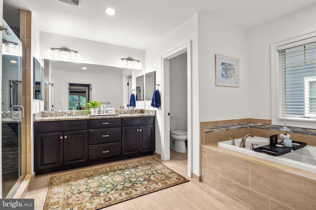 Image 34 of property listing at 9210 BULLS RUN PKWY, Bethesda, MD 20817