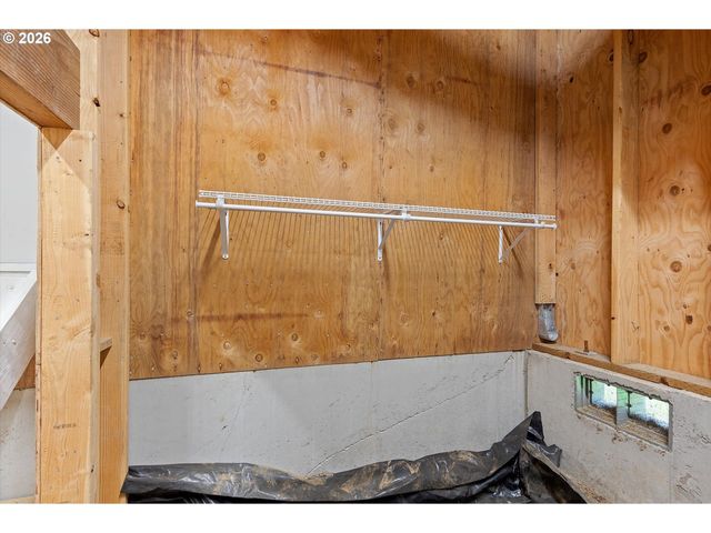 2280 Ne SURF Ave, Lincoln City, OR 97367