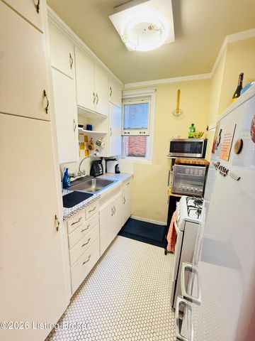 2140 Bonnycastle Ave 3f, Louisville, KY 40205