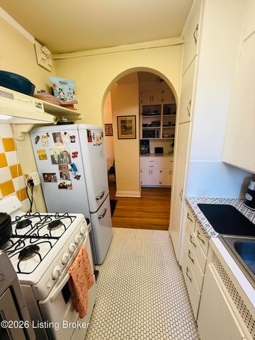 2140 Bonnycastle Ave 3f, Louisville, KY 40205