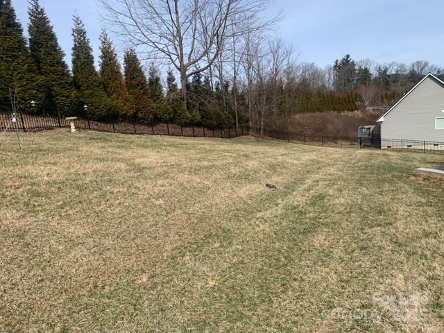 119 Tryon View Drive, Flat Rock, NC 28731