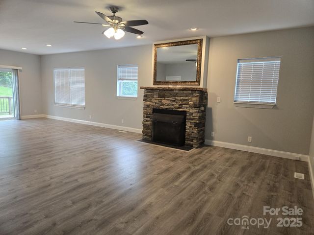 119 Tryon View Drive, Flat Rock, NC 28731