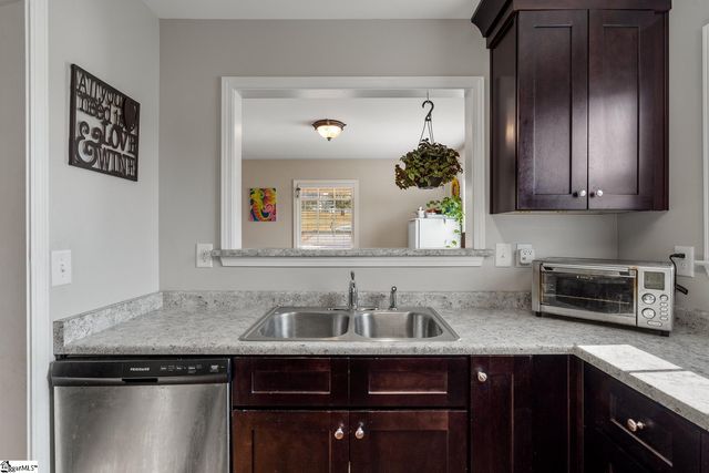 104 Royalview Drive, Anderson, SC 29624