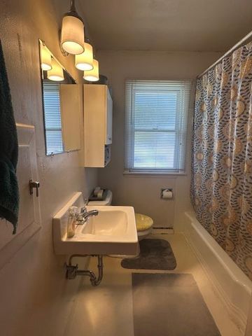 1607-1609 Park Street, Middleton, WI 53562