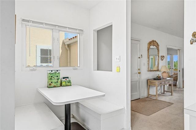 5020 Harmony Circle 304, Vero Beach, FL 32967