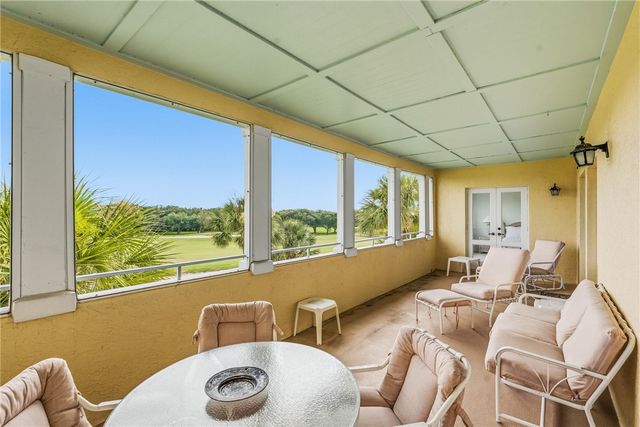 5020 Harmony Circle 304, Vero Beach, FL 32967