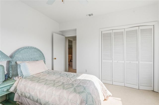 5020 Harmony Circle 304, Vero Beach, FL 32967