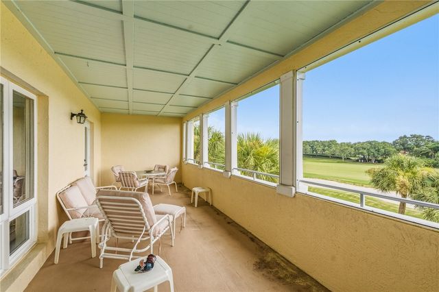 5020 Harmony Circle 304, Vero Beach, FL 32967