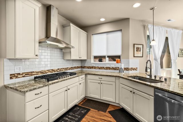 21702 103rd Place SE, Kent, WA 98031