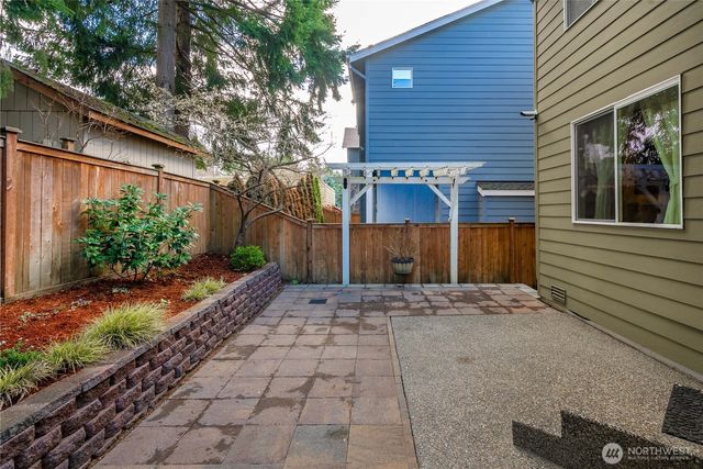 21702 103rd Place SE, Kent, WA 98031