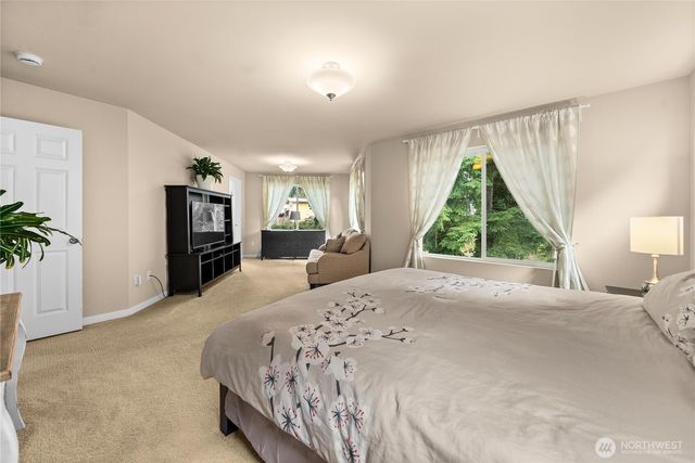 21702 103rd Place SE, Kent, WA 98031