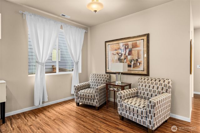 21702 103rd Place SE, Kent, WA 98031