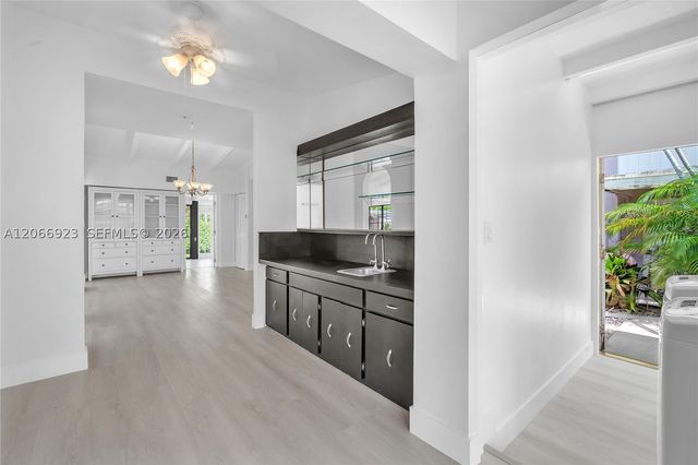 2555 Nassau Ln, Fort Lauderdale, FL 33312