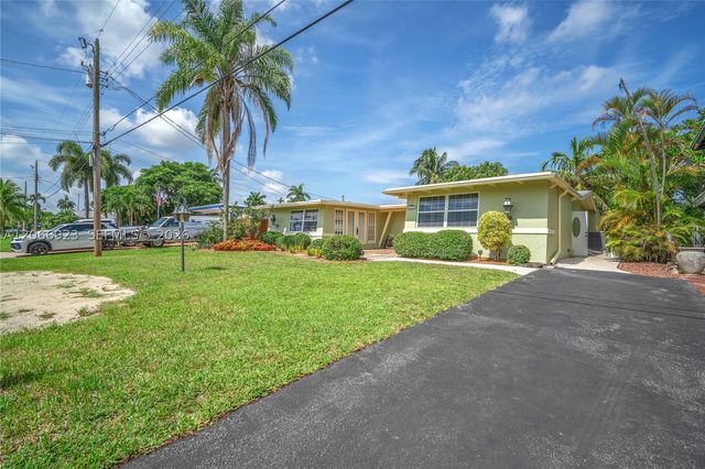 2555 Nassau Ln, Fort Lauderdale, FL 33312