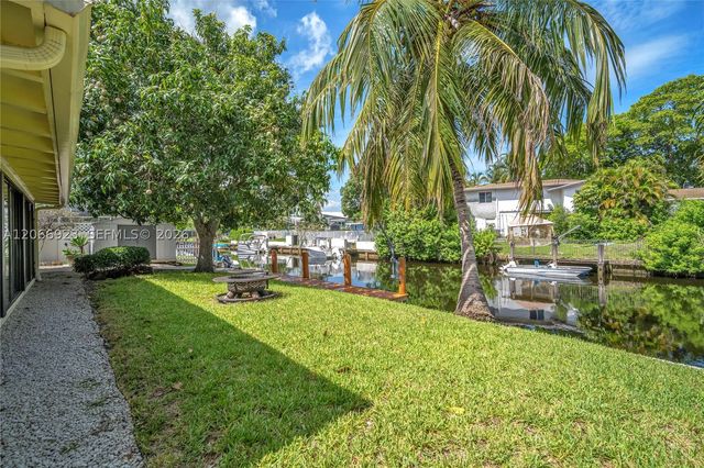 2555 Nassau Ln, Fort Lauderdale, FL 33312