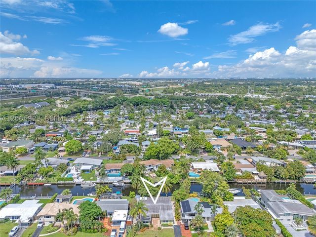 2555 Nassau Ln, Fort Lauderdale, FL 33312