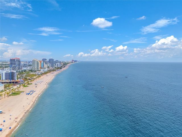 2555 Nassau Ln, Fort Lauderdale, FL 33312