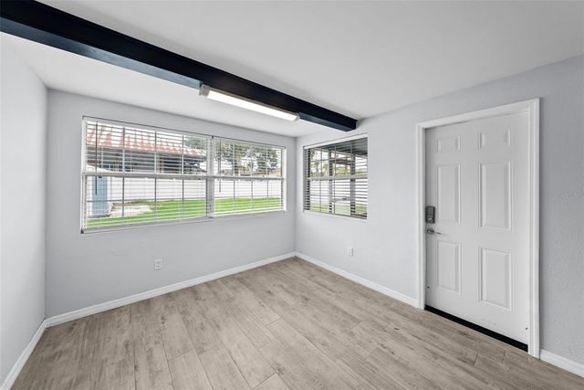 331 83RD AVENUE NE, St Petersburg, FL 33702