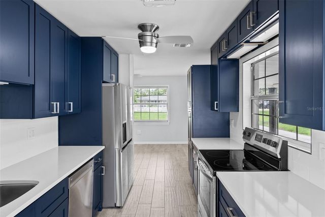 331 83RD AVENUE NE, St Petersburg, FL 33702