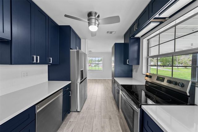 331 83RD AVENUE NE, St Petersburg, FL 33702