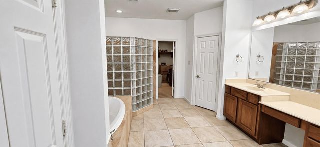 11414 Kingsbarn Court, Tomball, TX 77377