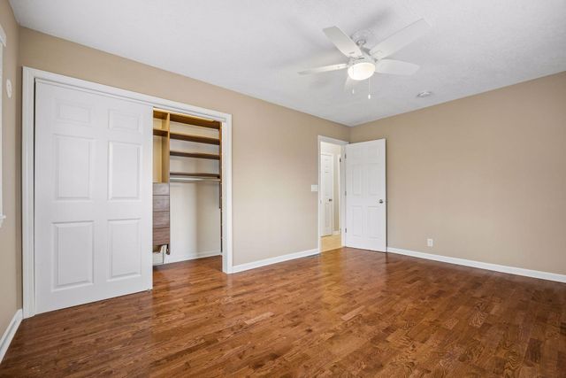 7837 Edgebrook Drive, Saint Louis Park, MN 55426