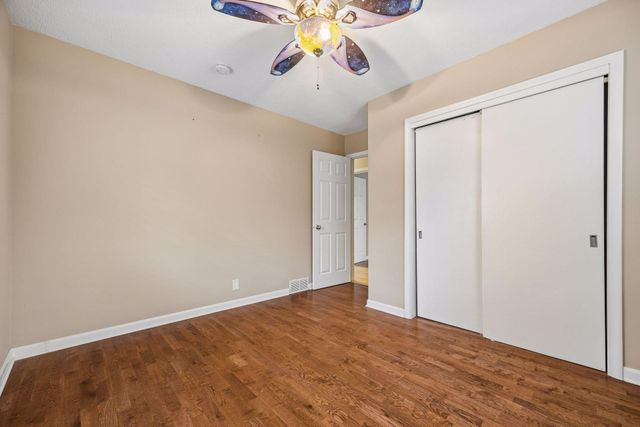 7837 Edgebrook Drive, Saint Louis Park, MN 55426