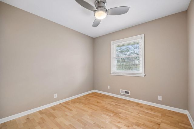 7837 Edgebrook Drive, Saint Louis Park, MN 55426