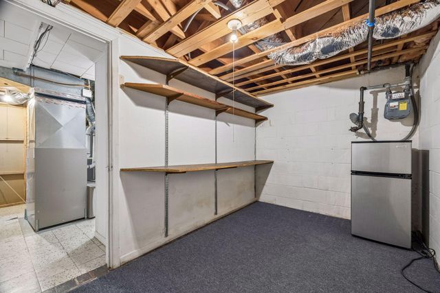 7837 Edgebrook Drive, Saint Louis Park, MN 55426