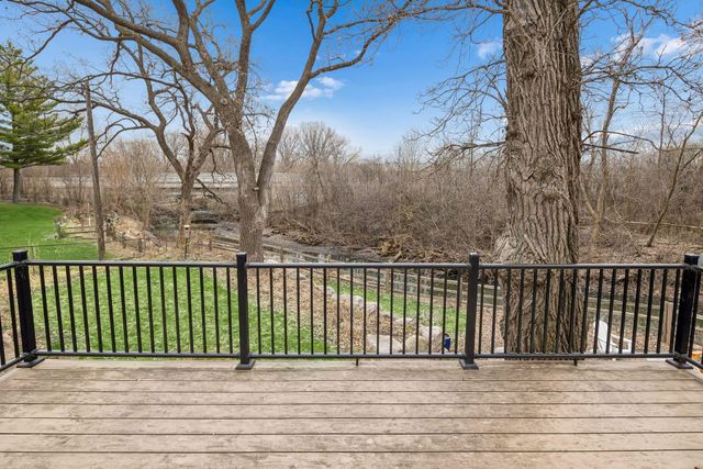 7837 Edgebrook Drive, Saint Louis Park, MN 55426