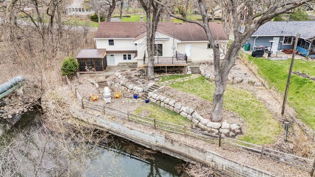 7837 Edgebrook Drive, Saint Louis Park, MN 55426