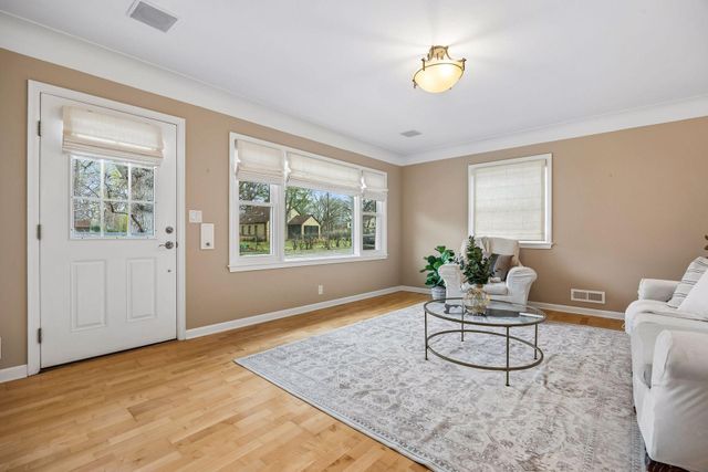 7837 Edgebrook Drive, Saint Louis Park, MN 55426