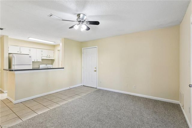 12622 Daybreak CIR, Newport News, VA 23602