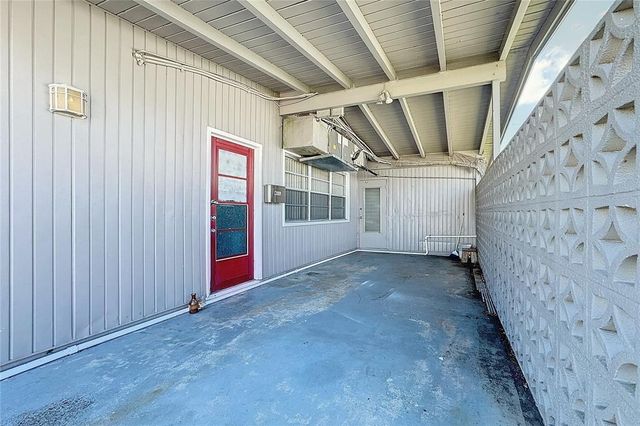 7903 HYDE PARK AVENUE, North Port, FL 34287