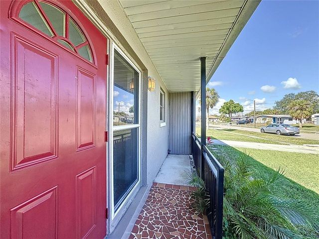 7903 HYDE PARK AVENUE, North Port, FL 34287