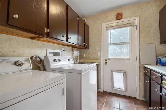15896 E Saratoga Place, Aurora, CO 80015