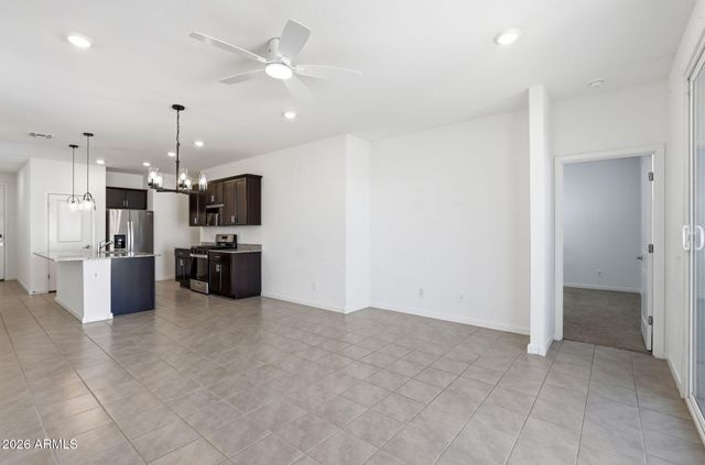 3136 E HAYDEN ROSE Avenue, San Tan Valley, AZ 85143