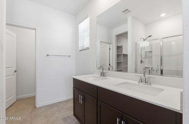 3136 E HAYDEN ROSE Avenue, San Tan Valley, AZ 85143