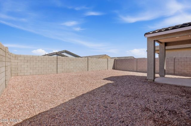 3136 E HAYDEN ROSE Avenue, San Tan Valley, AZ 85143
