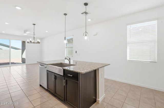 3136 E HAYDEN ROSE Avenue, San Tan Valley, AZ 85143