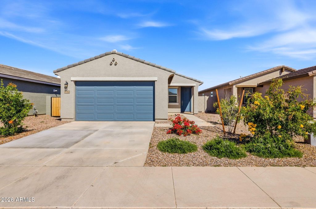 3136 E HAYDEN ROSE Avenue, San Tan Valley, AZ 85143
