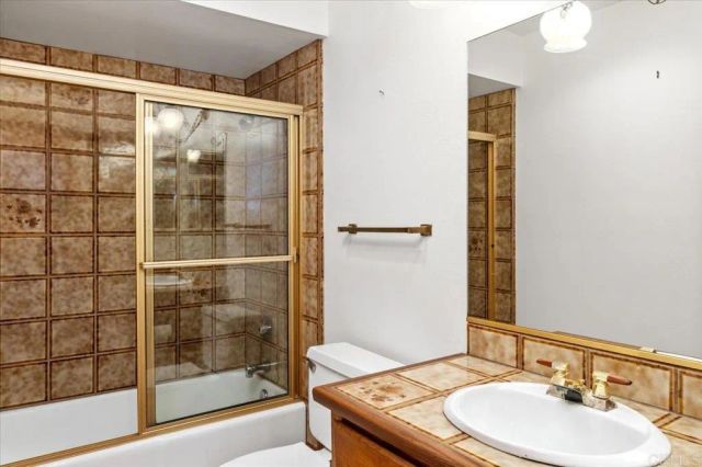 1610 Via La Plaza, San Marcos, CA 92078