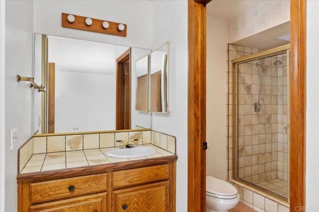 1610 Via La Plaza, San Marcos, CA 92078