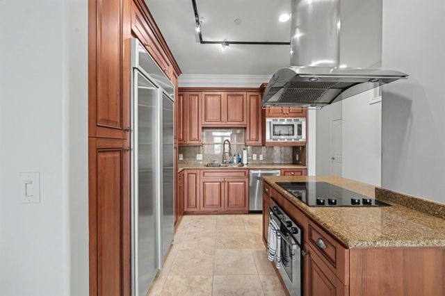 1419 Montrose Boulevard 604, Houston, TX 77019