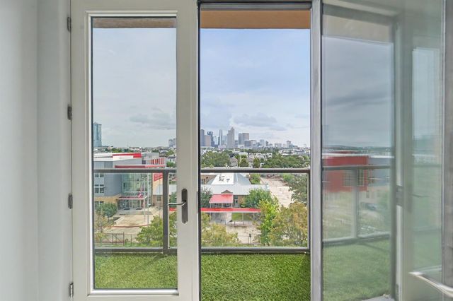 1419 Montrose Boulevard 604, Houston, TX 77019